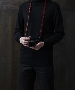 Dây đeo máy ảnh Artisan & Artist ACAM-318 Silk Strap họa tiết sóng Nhật Bản truyền thống Sasanami (phiên bản dài) – làm từ lụa tết cao cấp Kyoto, kết hợp da đen