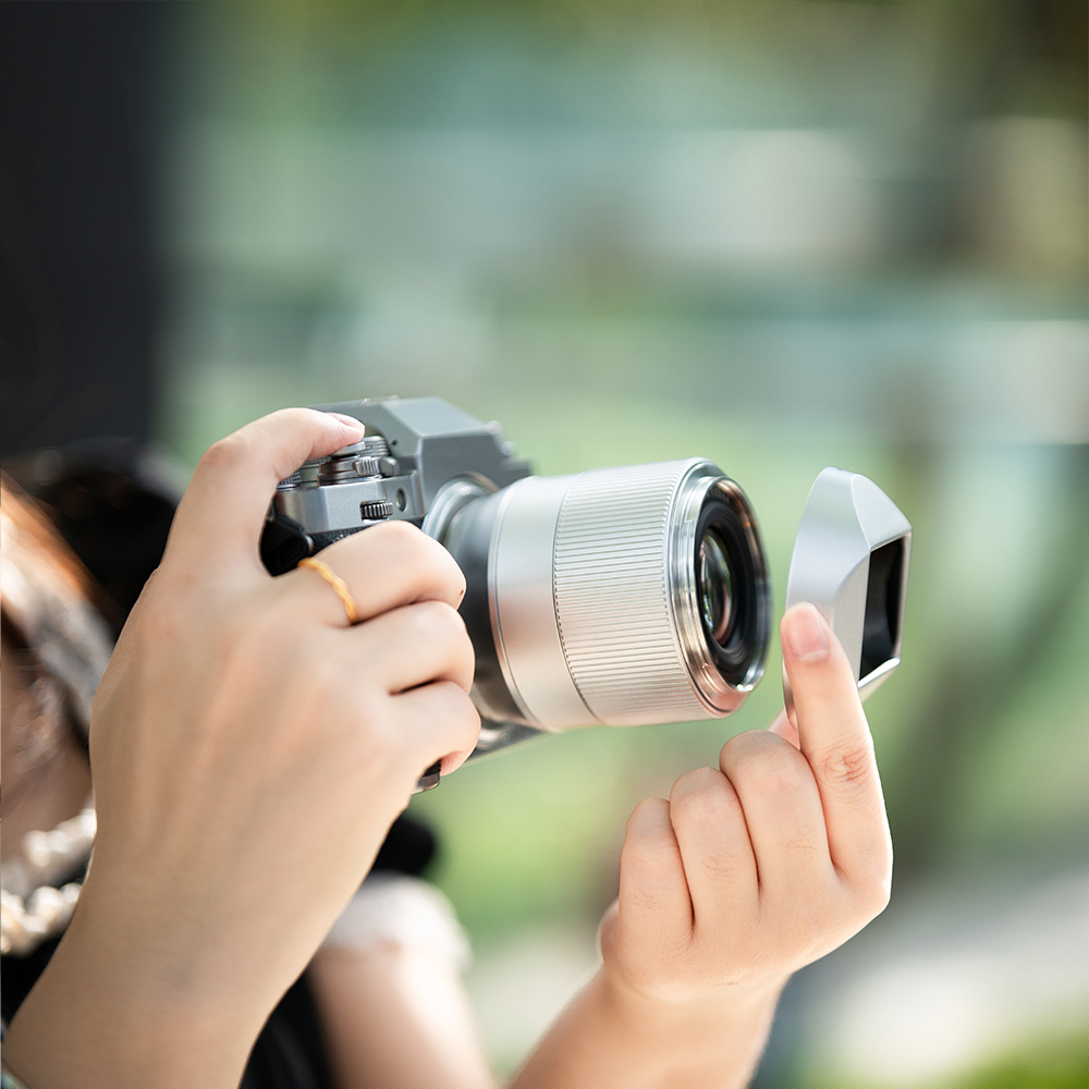 Ống Kính TTArtisan AF 56mm F1.8 – Ống Portrait Tự Động APS-C Khẩu Độ Lớn Cho Sony E Fuji X Nikon Z - Image 2